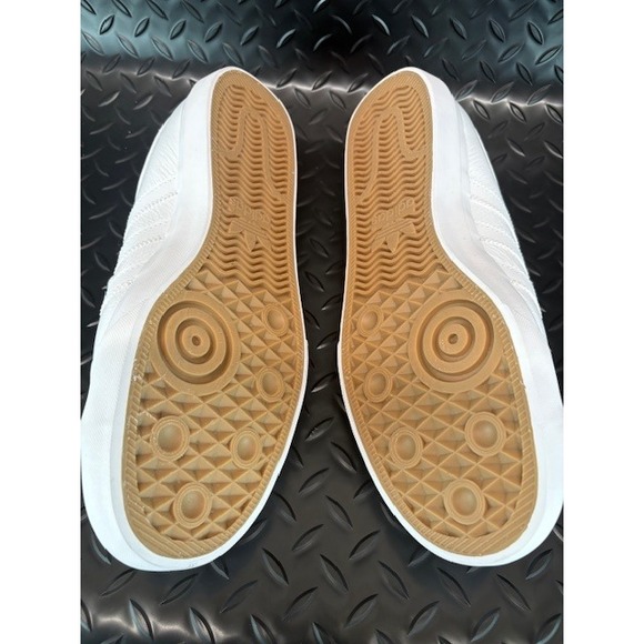 Adidas Helas Lucas Premiere B22747 White Skateboarding Mens sneakers size 9.5 - Picture 6 of 7